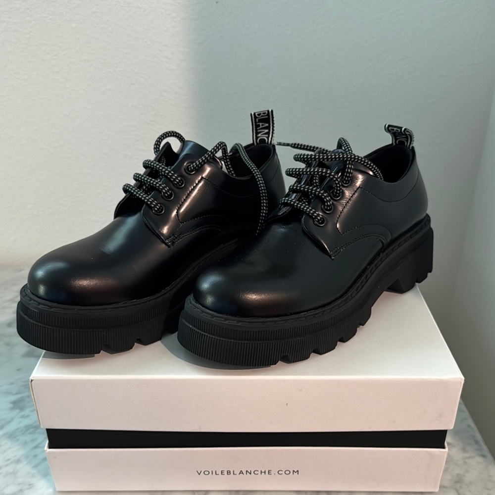Black Women's Oxford Shoes